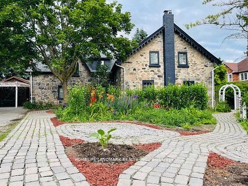 2319 Wildwood Cres, Pickering, ON, L1X2N1 | Card Image