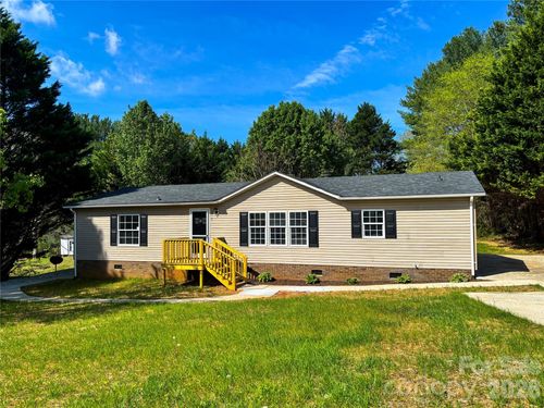 2911 Grace View Pl, Granite Falls, NC, 28630-9512 | Card Image