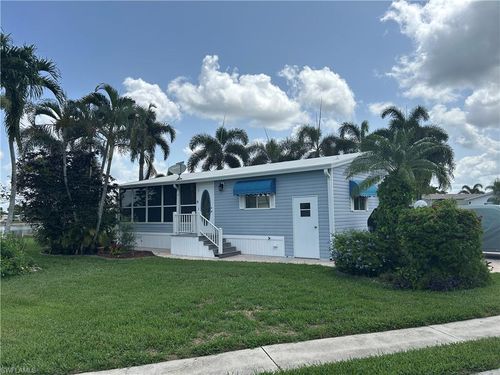 3027 Crystal Lake Dr, NAPLES, FL, 34120 | Card Image