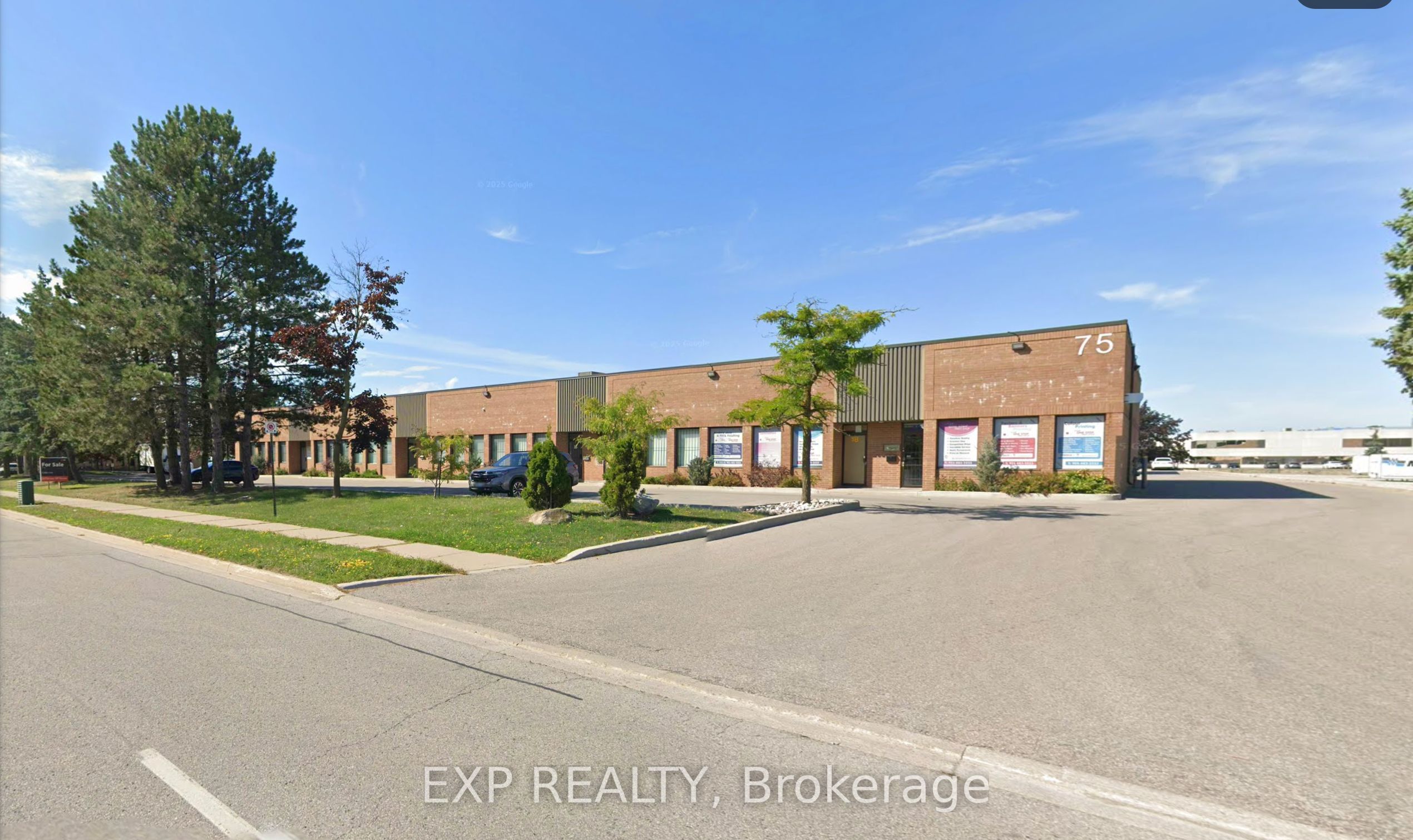 Commercial Sale in Richmond Hill