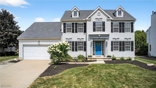 5640 Trystin Tree Dr, Medina, OH, 44256-6432 | Card Image