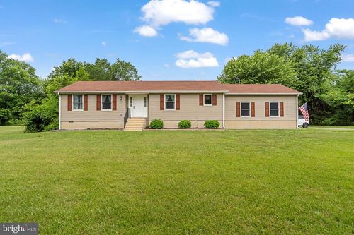 1602 Harvey Straughn Rd, TOWNSEND, DE, 19734-9662 | Card Image