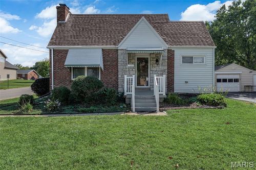 1146 Kortwright Ave, Saint Louis, MO, 63119-1025 | Card Image