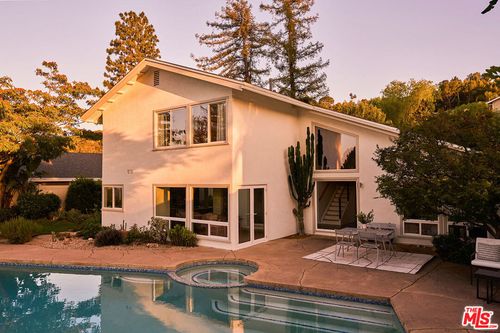 21737 Woodland Crest Drive, Woodland Hills, CA, 91364 | Card Image
