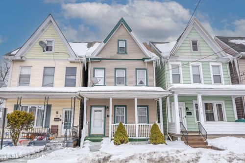 555 Grant St, Hazleton, PA, 18201-4857 | Card Image