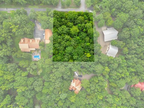 249 Albacore Ln, Broken Bow, OK, 74728-7356 | Card Image