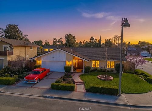 26652 Pepita Dr, Mission Viejo, CA, 92691-5464 | Card Image