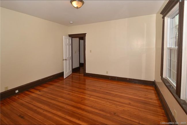 70 - 68-70 Sterling St, Home with 9 bedrooms, 3 bathrooms and 5 parking in Hartford CT | Image 13