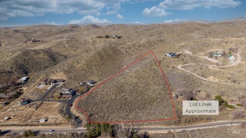 7451 N Pierce Park Ln, Boise, ID, 83714 | Card Image
