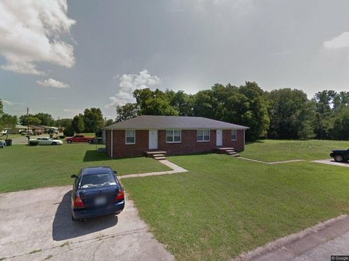 2000 Jan Dr, Hopkinsville, KY, 42240-5054 | Card Image