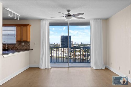 apt-1610-137 Golden Isles Dr, Hallandale Beach, FL, 33009-8805 | Card Image