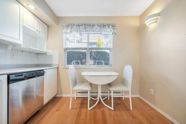 107 - 222 W 4 Th Street, Townhouse with 2 bedrooms, 2 bathrooms and 2 parking in North Vancouver BC | Image 11