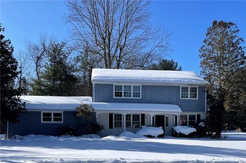 1 Grancera Dr, Hope Valley, RI, 02832-1205 | Card Image