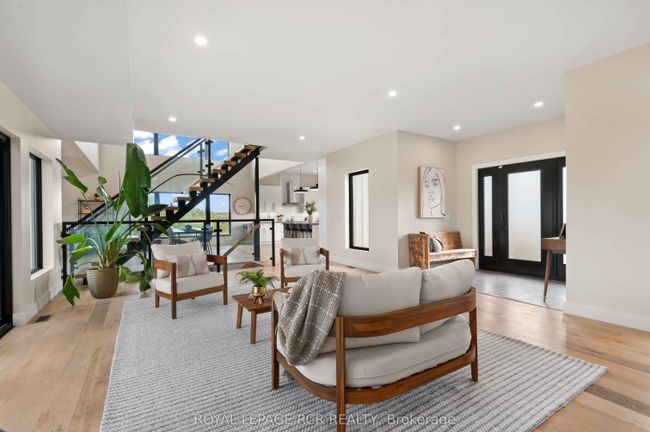595130 Blind Line, House other with 6 bedrooms, 4 bathrooms and 20 parking in Mono ON | Image 5