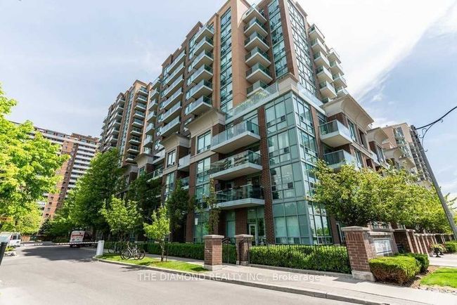PH04 - 15 Michael Power Pl, Condo with 1 bedrooms, 1 bathrooms and 1 parking in Etobicoke ON | Image 1