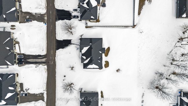 425 Ginger Cres, House other with 5 bedrooms, 4 bathrooms and 6 parking in Metcalfe ON | Image 45