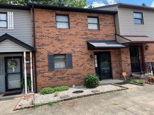 804 Lakeview Dr, Cross Lanes, WV, 25313-1448 | Card Image