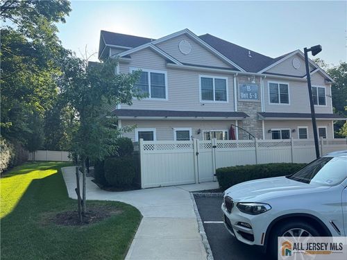 unit-5-144 Harding Ave, Edison, NJ, 08820-2571 | Card Image