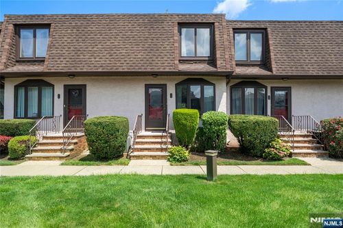 24 River Rd, Clifton, NJ, 07014-2016 | Card Image