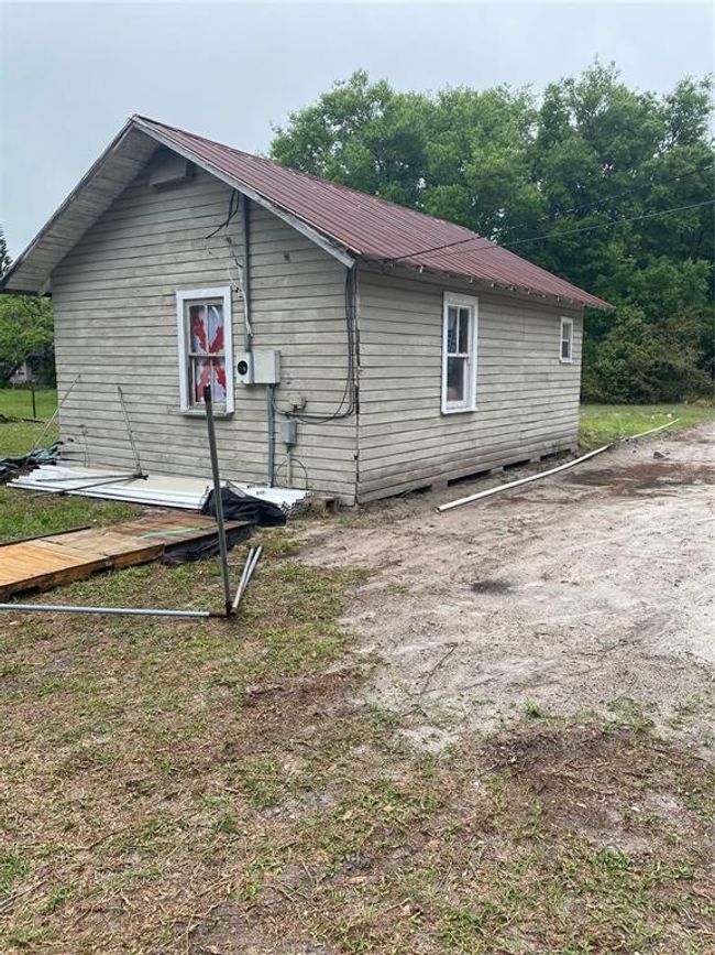 3003 Us Highway 1, House other with 2 bedrooms, 2 bathrooms and null parking in MIMS FL | Image 10