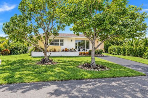 6872 Nw 26th Ct, Sunrise, FL, 33313-2016 | Card Image