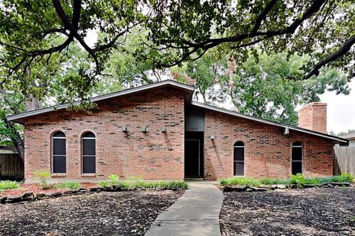 1425 Glacier Dr, Plano, TX, 75023-7301 | Card Image