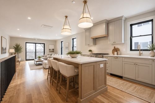 u1-68 Rowe St, Boston, MA, 02131 | Card Image