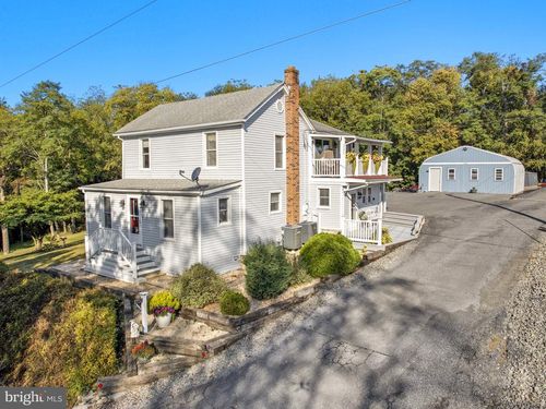758 Honeysuckle Ave, WOODSTOCK, VA, 22664-2061 | Card Image