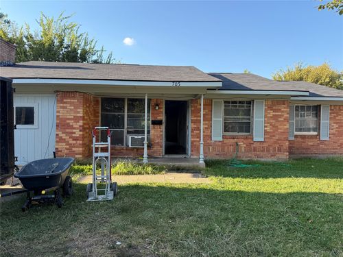 705 Donald Dr, Garland, TX, 75041-3740 | Card Image