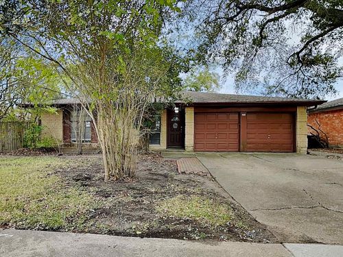 8502 Avington Rd, La Porte, TX, 77571-3623 | Card Image