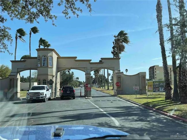 APT-505 - 2900 Ashley Dr, Condo with 2 bedrooms, 2 bathrooms and null parking in Pharr TX | Image 23