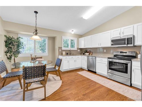 10516 Hyacinth Ln, Highlands Ranch, CO, 80129-4681 | Card Image