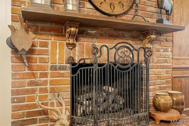 Detailed view of a gate | Image 52