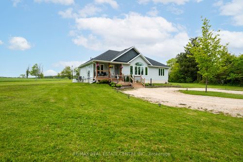 681169 Sideroad, Melancthon, ON, L9V1Z4 | Card Image
