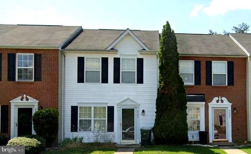 9904 W Midland Way, FREDERICKSBURG, VA, 22408-7752 | Card Image