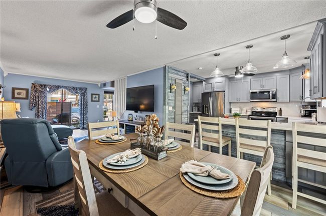 APT-334 - 4001 Beneva Rd, Townhouse with 3 bedrooms, 3 bathrooms and null parking in SARASOTA FL | Image 9