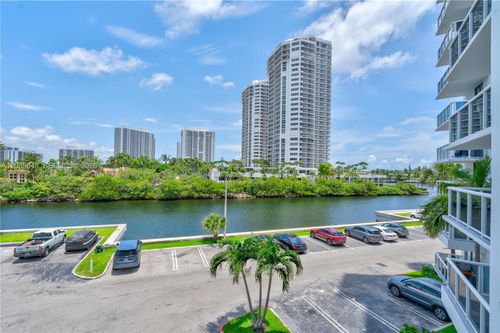 331-20505 E Country Club Dr, Aventura, FL, 33180 | Card Image
