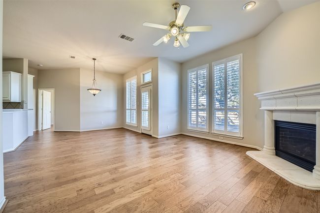 8857 Sunset Trace Dr, House other with 3 bedrooms, 2 bathrooms and null parking in Fort Worth TX | Image 5