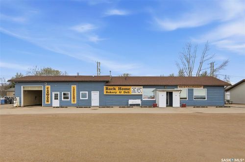 431 Saskatchewan St, Elbow, SK, S0H1J0 | Card Image