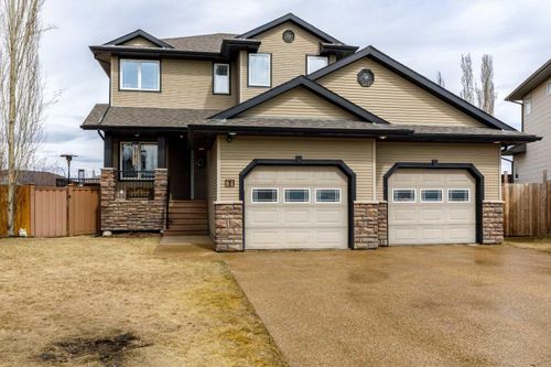 64 Lacey Close, Red Deer, AB, T4R3R7 | Card Image