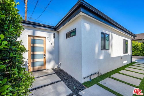 2766 N Frederic St, Burbank, CA, 91504-2020 | Card Image