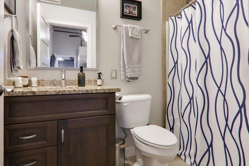 unit-603-212 N Center St, Bloomington, IL, 61701-3992 | Card Image