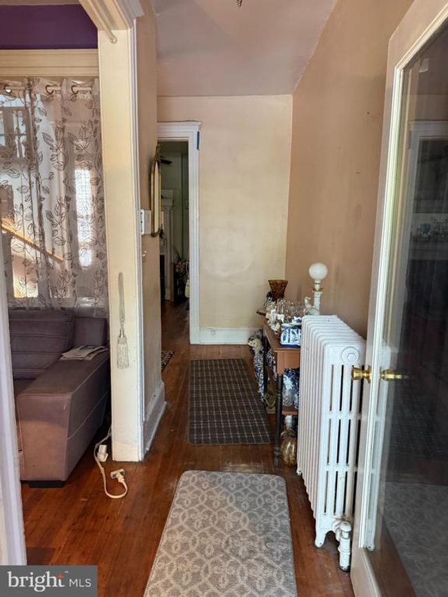 1121 8 Th St Ne, Townhouse with 4 bedrooms, 3 bathrooms and null parking in WASHINGTON DC | Image 8