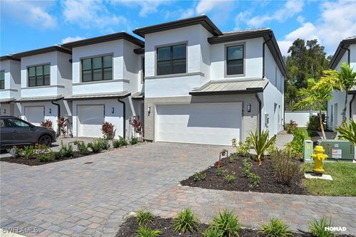 27851 Solis Grande Drive, BONITA SPRINGS, FL, 34135 | Card Image