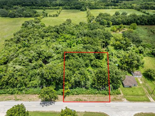 302 N Main St, Sweeny, TX, 77480-2418 | Card Image