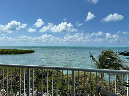 unit-111-5960 Peninsular Ave, Stock Island, FL, 33040-6051 | Card Image
