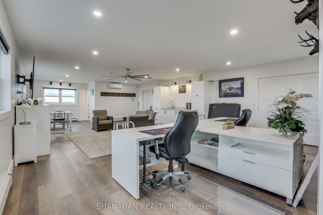 1575 Dobbyn Rd, House other with 2 bedrooms, 2 bathrooms and 20 parking in Alvinston ON | Image 23