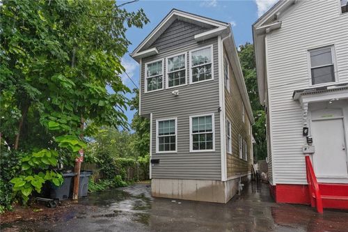 11 Baldwin Ct, Providence, RI, 02907-2701 | Card Image