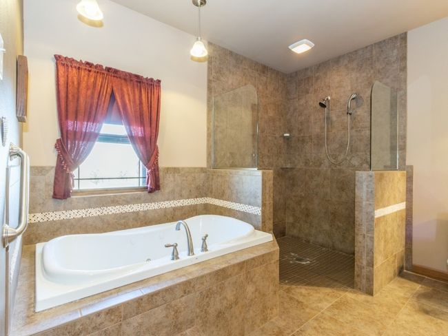 1297 Harding Ave, House other with 3 bedrooms, 3 bathrooms and null parking in Tipton IA | Image 14
