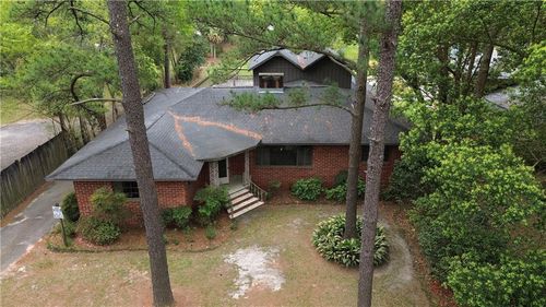 2315 E Hillwood Dr, Mobile, AL, 36605-3352 | Card Image